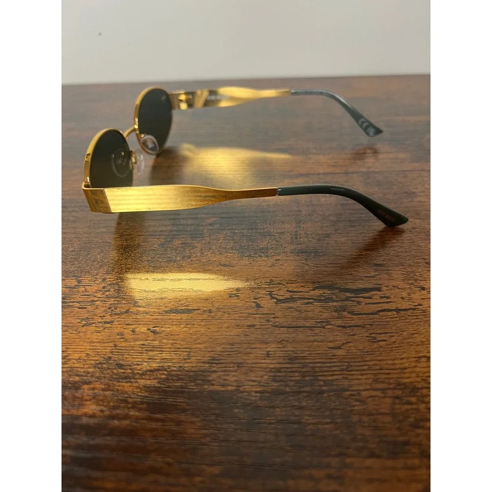Steve Madden Mystie Womens Oval Gold Tone Frame Sunglasses 90s Y2K Retro